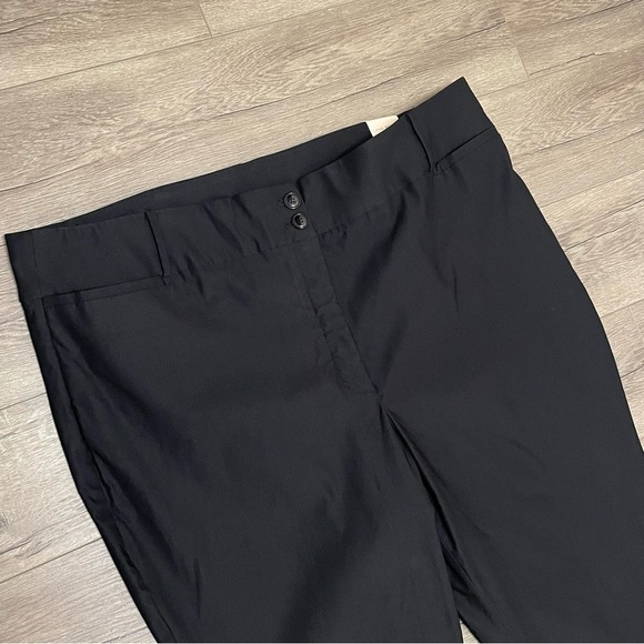 Lane Bryant Tighter Tummy High-Rise Straight 4-Season Pant Black NWT Sz 28 - Picture 3 of 8